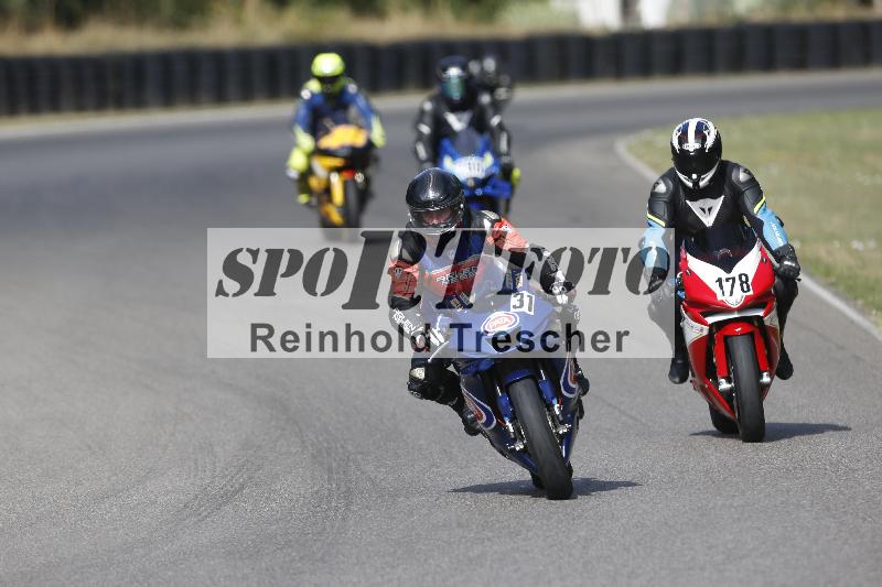 /37 09.08.2026  Pluess Motosport ADR/Einsteiger/178